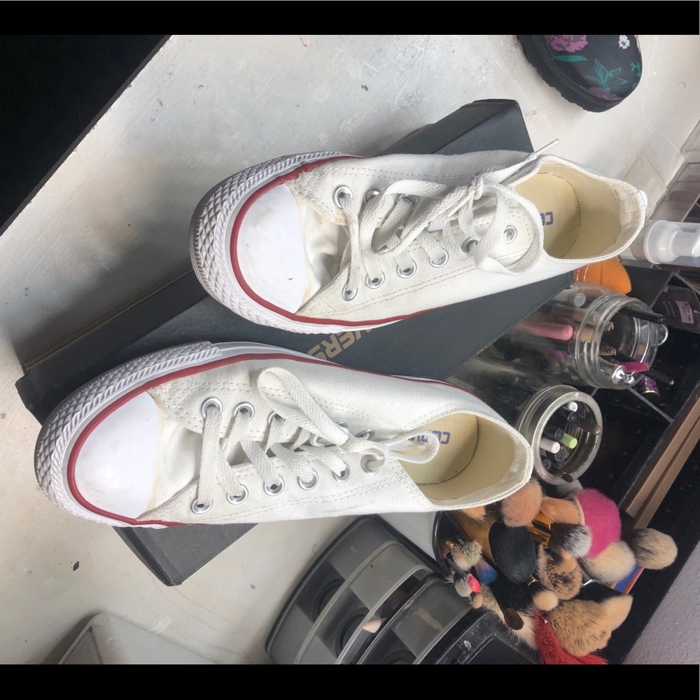 White converse